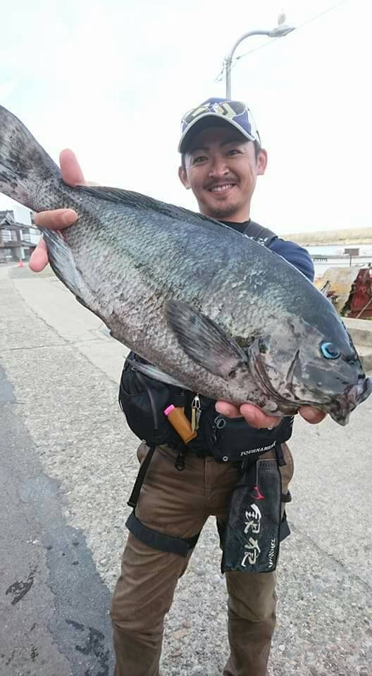 畠山和也さんグレ５０㎝飛島